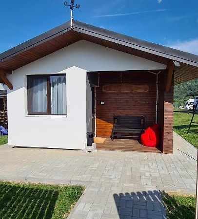 Cabana Bujor De Munte Risnov Exterior photo